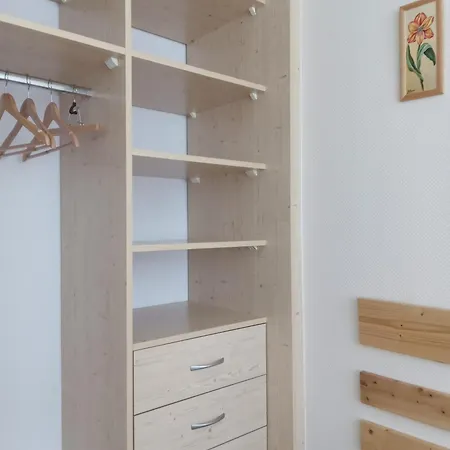 Apartament Gyoengy *
