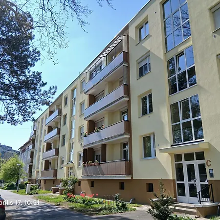 Gyöngy Apartman *